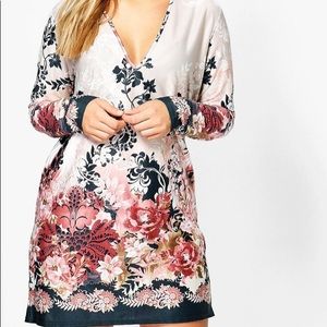 Pink/Black/White long sleeve floral dress
